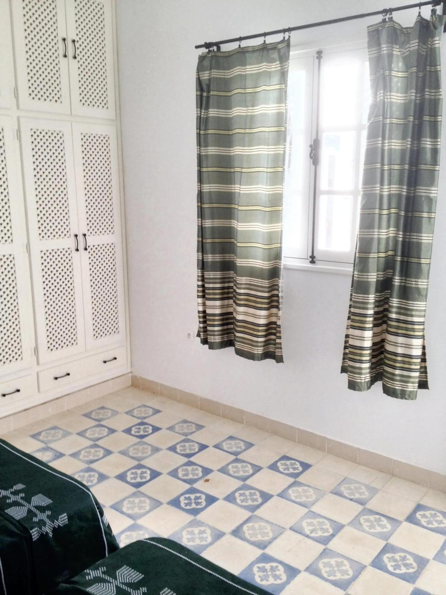 Spacious With Private Pool In Djerba *