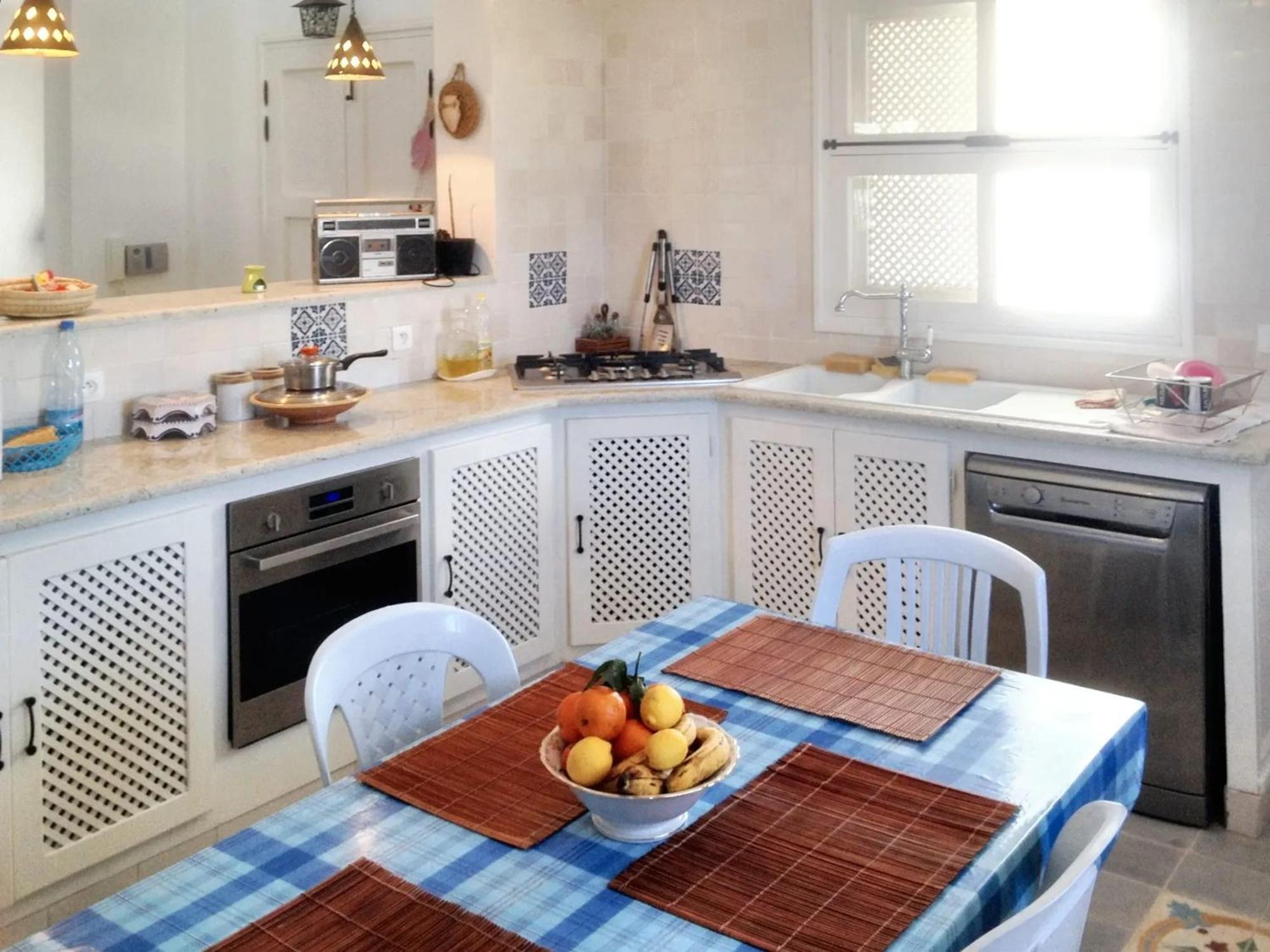Spacious With Private Pool In Djerba