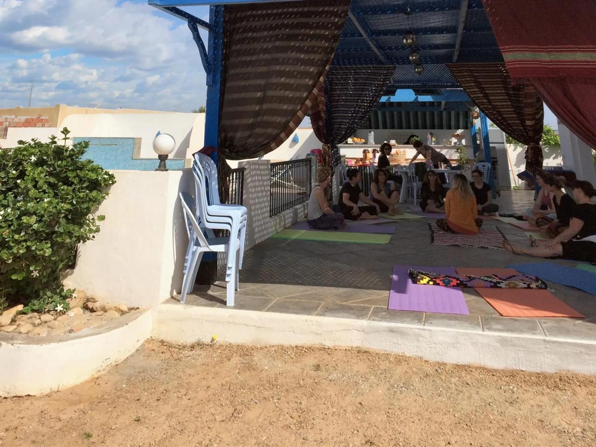 Spacious With Private Pool In Djerba Villa *